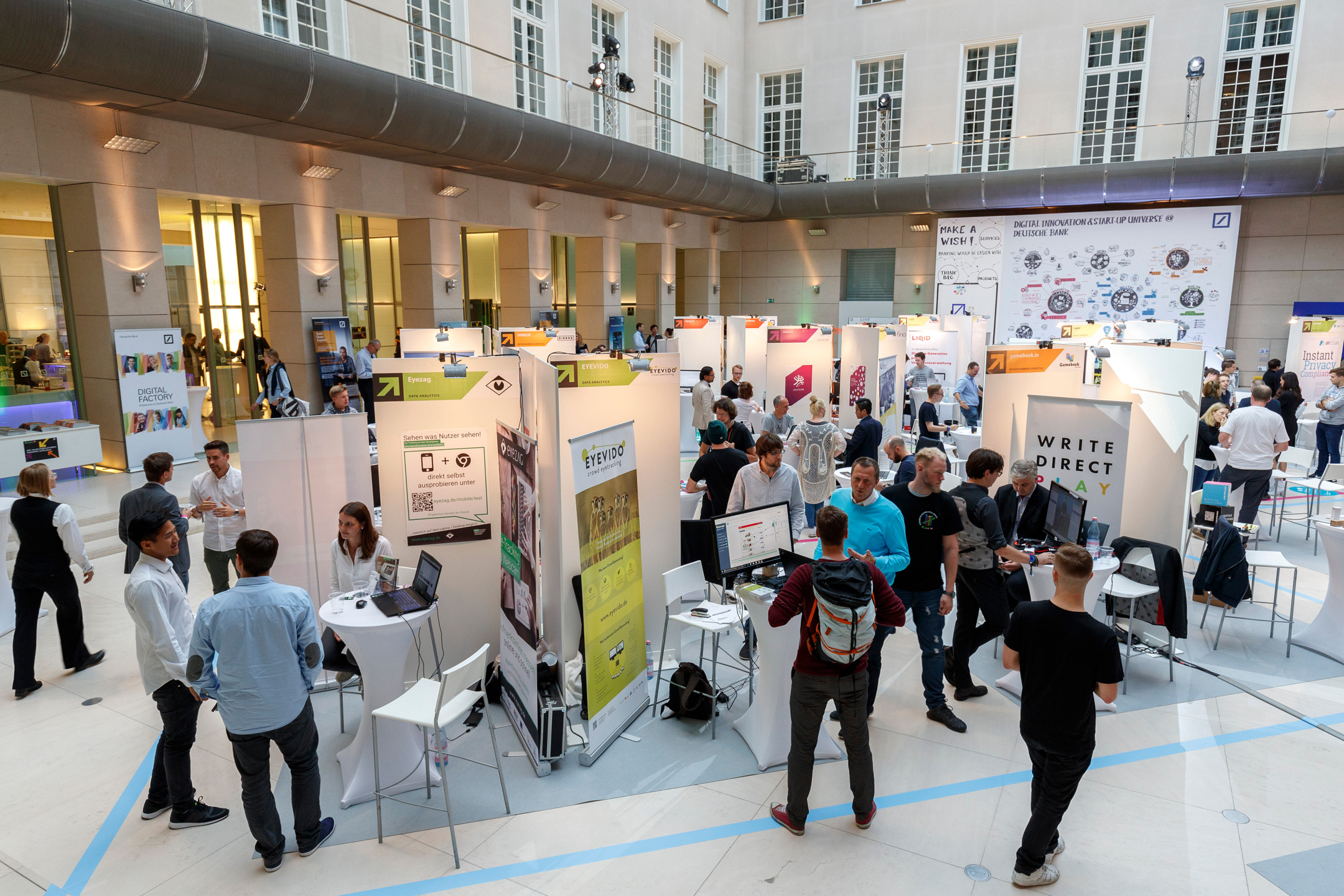 Startupnight 2017 Deutsche Bank's Atrium