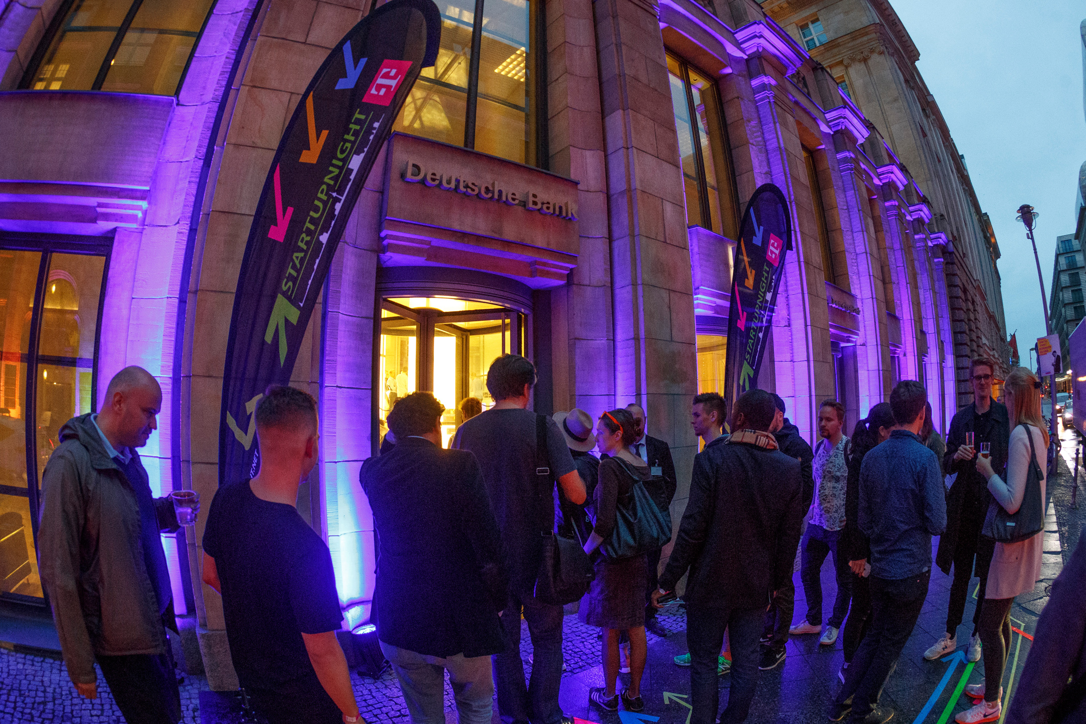 Startupnight 2017 Deutsche Bank's Atrium