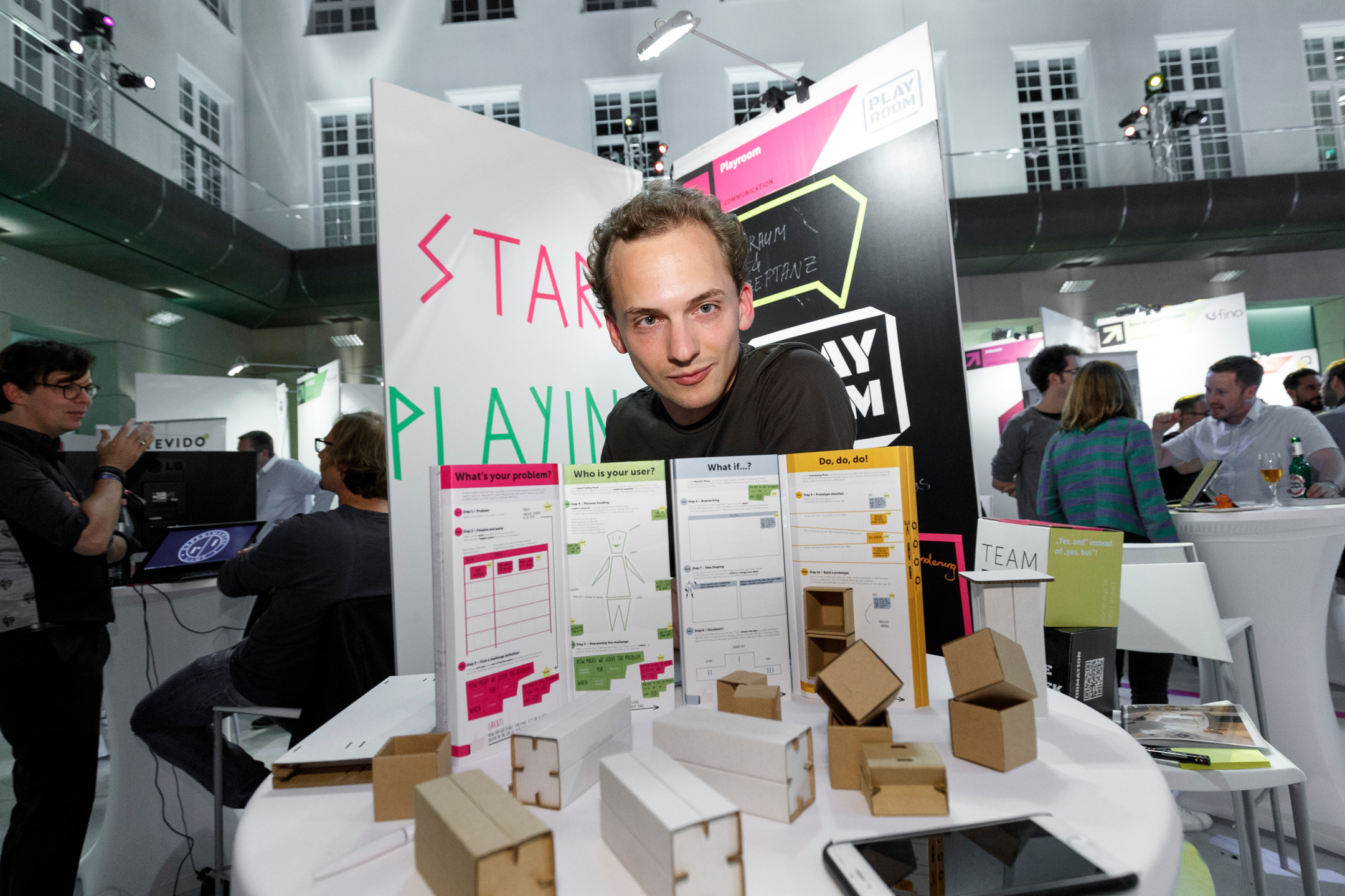 Startupnight 2017 Deutsche Bank's Atrium