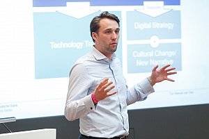 Startupnight 2017 Deutsche Bank's Atrium