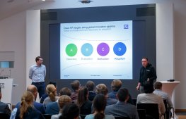 Startupnight 2017 Deutsche Bank's Atrium