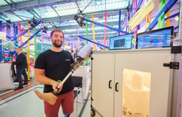 SUN X - Deutsche Telekom's Representative Office